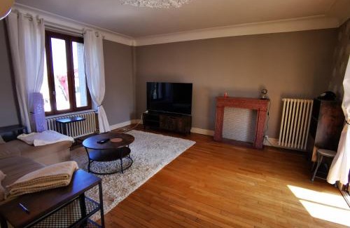 Gray-la-Ville Lit Et Petit-Déjeuner | Chez Sandrine - Chambres avec pension ou demi pension