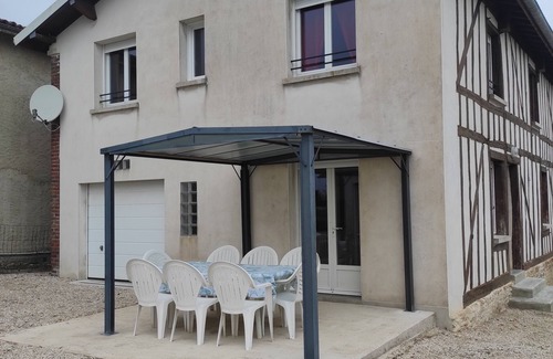 Rives Dervoises Maison | Chez Suzanne - Maison à la campagne 2-8 pers