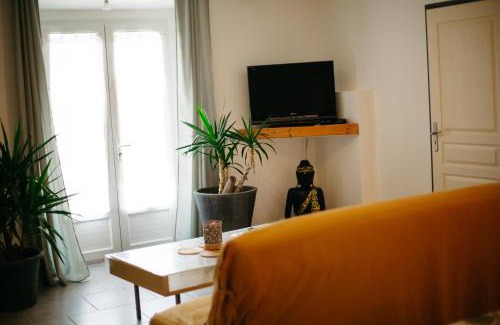 Les Assions Appartement | CHEZ Xavier