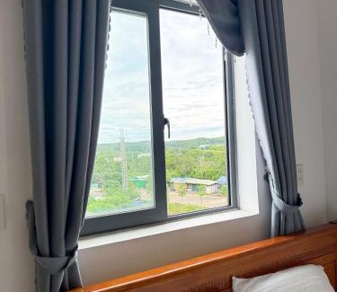 Binh Son Hôtel | Chiến Cảnh Hotel - Khách sạn Bình Sơn Quảng Ngãi