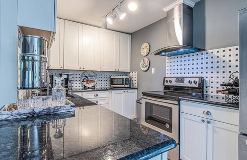 Dunedin Appartement | Chic 1-bedroom apartment with AC, WiFi in awesome Dunedin