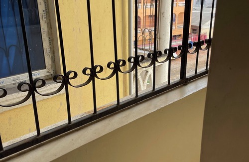 Bamburi Appartement | Chic 1-bedroom with AC and WiFi in soothing Mombasa