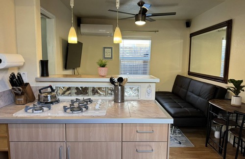 Morena Maison | Chic 1BR/1BA with Outdoor Oasis - Central Location Close to Beach, USD, SeaWorld