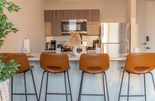 East Orange Appartement | Chic 1BR Apt w/WiFi + Parking, AC in lovely East Orange