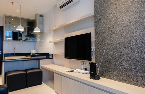 Tangerang Appartement | Chic 1BR Brooklyn Apartment near IKEA Alam Sutera