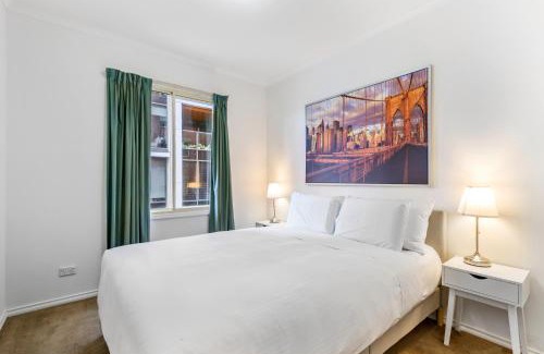 Windsor Appartement | Chic 2-Bed Apartment near Albert Park & Chapel St