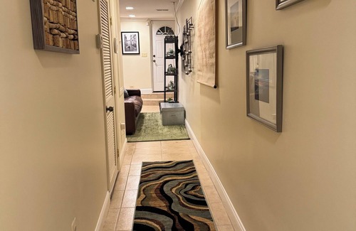 Park View Maison | Chic 2-bedroom townhome with WiFi and AC in vibrant Columbia Heights in DC