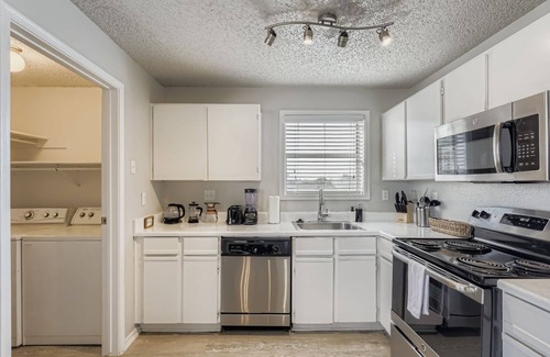 Milwood Appartement | Chic 2B/2BA Getaway | Cedar Park/North Austin