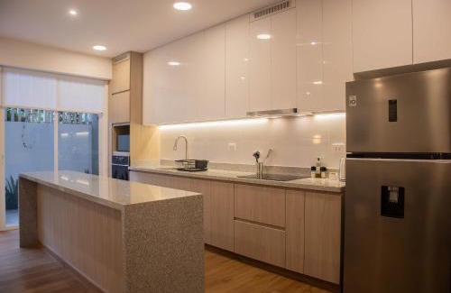 Armendariz Appartement | Chic 2BR Indoor Terrace in Miraflores