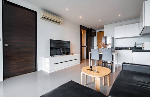 Nai Harn Appartement | Chic 2BR Loft near Nai Harn Beach A406