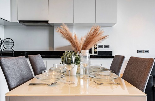 Nai Harn Appartement | Chic 2BR Loft near Nai Harn Beach A406