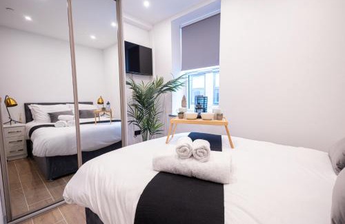 West Finchley Appartement | Chic 2King BD Apt London with Ensuite & Pull Out Bed