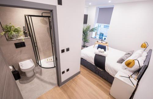 West Finchley Appartement | Chic 2King BD Apt London with Ensuite & Pull Out Bed