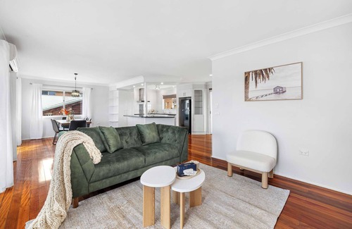 Rochedale South Maison | Chic 3BR Home with Pool in Rochedale South