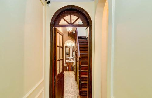 La Candelaria Maison | Chic 4BR Getaway in Vibrant La Candelaria