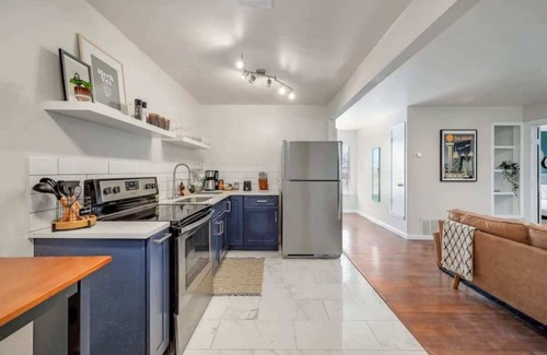 North San Antonio - SAT Maison | Chic Alamo City Escape