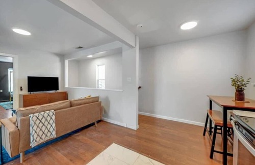 North San Antonio - SAT Maison | Chic Alamo City Escape