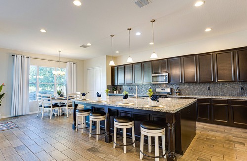 Queen Creek Maison | Chic and Cozy Retreat w/ Heated Pool, Stay long, Save more