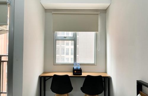 Bekasi Timur Appartement | Chic and Cozy Studio Apartment at Transpark Juanda Bekasi By Travelio