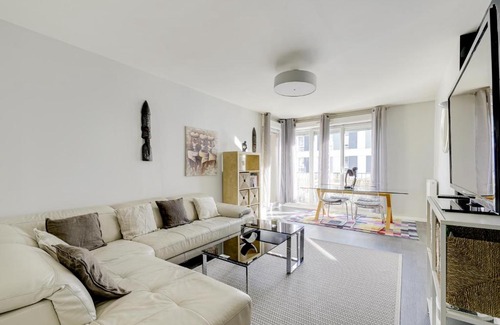 Orly Appartement | Appartement chic avec terrasse et parking