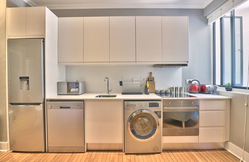 Green Point Appartement | Chic Apartment | Balcony | Fast WiFi | Pool Access