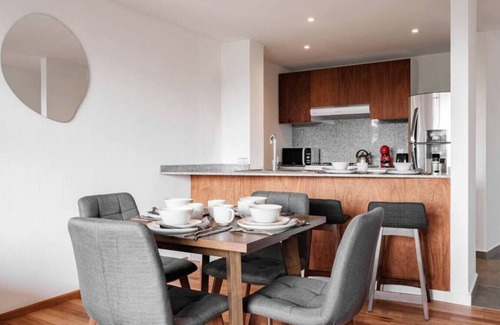 La Condesa Appartement | Chic Apartment in Condesa with balcony and park view