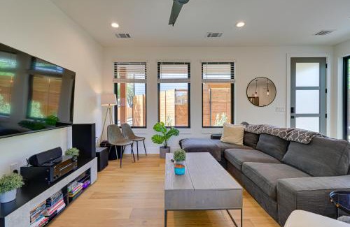 South Manchaca Maison | Chic Austin House with Spacious Backyard and Hammock