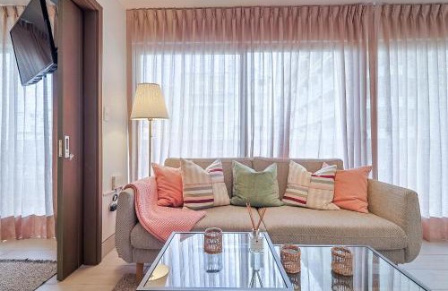Sarasota Appartement | Chic Centric 1BR Apt, King Bed