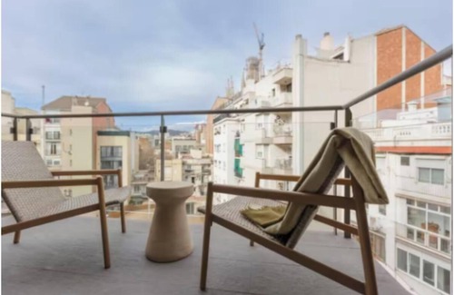 La Sagrada Familia Appartement | Chic City Retreat in the Heart of Barcelona