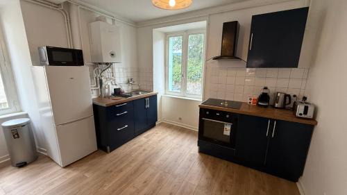 Noiretable Appartement | CHIC & COSY NOIRETABLE F2 53m2 WIFI SMART TV NETFLIX