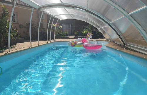 Lamarque-Pontacq Cabine | Tipi chic et cosy de 35m² avec piscine à Pontacq proche de Lourdes.