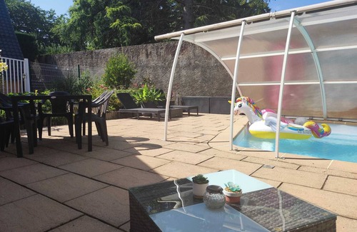 Lamarque-Pontacq Cabine | Tipi chic et cosy de 35m² avec piscine à Pontacq proche de Lourdes.