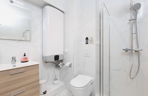 Mulhouse Appartement | Chic & cozy: 45m2 apartment with jacuzzi in historical center