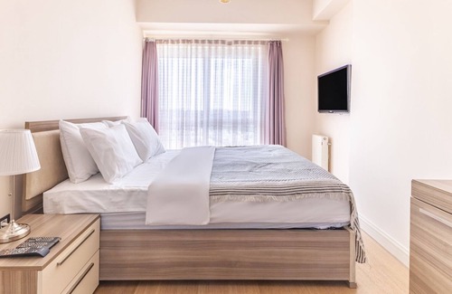Gaziosmanpasa Appartement | Chic Flat 20 min to Kanyon Mall in Gaziosmanpasa