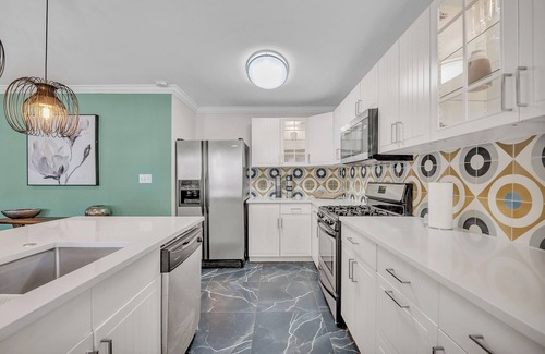 Dawson Maison | 3-bedroom in SOCO, Lady Bird, Downtown, Walkable !