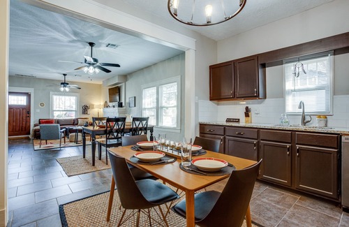 Lawton Maison | Chic Lawton Home, 5 Mins to Fort Sill!