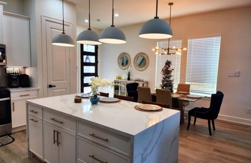 OST - South Union Maison | Chic Med Center Retreat w Yard