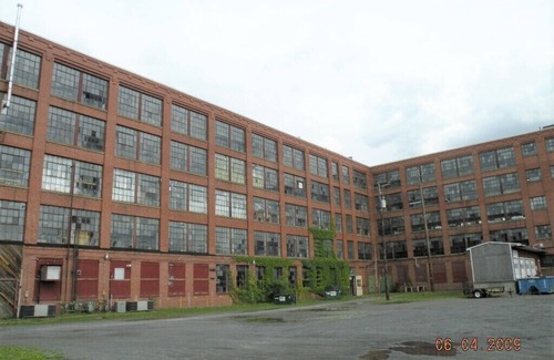 Williamsport Appartement | Modern Cozy Loft-5.7 miles from Little League International World Series Complex