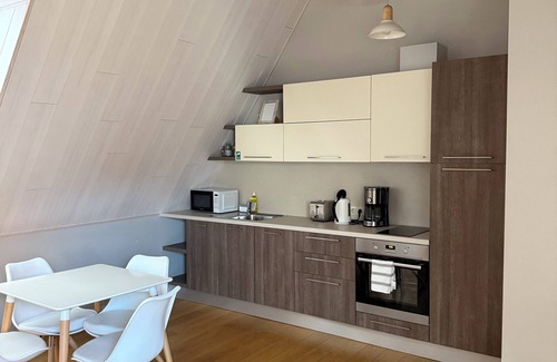 Pohja-Tallinn Appartement | Chic Old Town Apartment with Soaring Ceilings and Modern Comforts
