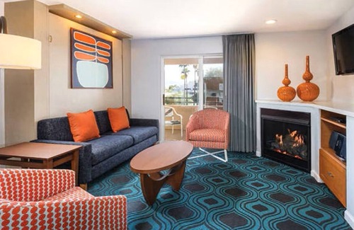 Old Las Palmas Station Balnéaire | Chic resort with 1 bedroom and WiFi, fitness room in delightful Palm Springs