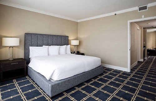Sunnyvale West Hôtel | Chic Retreat in Sunnyvale | 1 Unit | Walk to El Camino