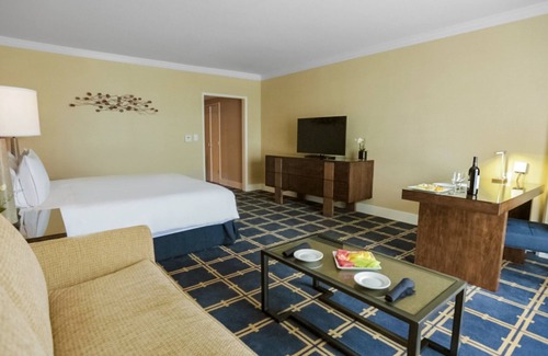 Sunnyvale West Hôtel | Chic Retreat in Sunnyvale | 1 Unit | Walk to El Camino