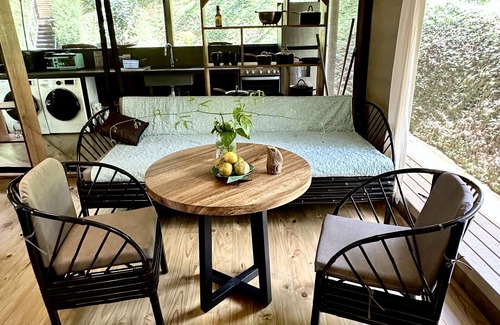 Baru Cabine | Chic Retreat: Luxe in Canvas at Arbol De La Vida. Half-hour to Dominical Beach!