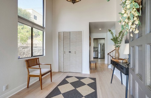 Santa Paula Maison | Chic Santa Paula Home w/ Mountain & City Views!