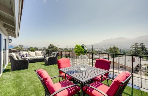 Santa Paula Maison | Chic Santa Paula Home with Mountain and City Views!