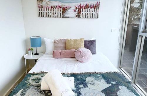 Doncaster Appartement | Chic Short Stay Retreat at Doncaster