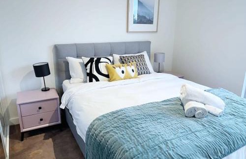 Doncaster Appartement | Chic Short Stay Retreat at Doncaster