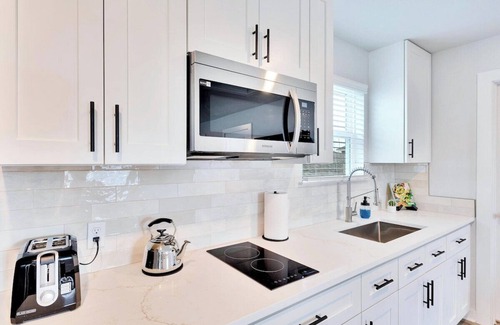 Kyle Appartement | Chic Studio Near TXST University