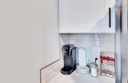 Kyle Appartement | Chic Studio Near TXST University