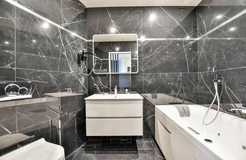 Chaussee-d'Antin Appartement | Studio chic avec jacuzzi - 2P - proche Palais Garnier